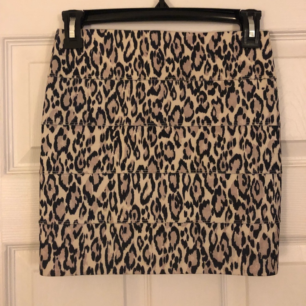 GUESS mini skirt XS/S